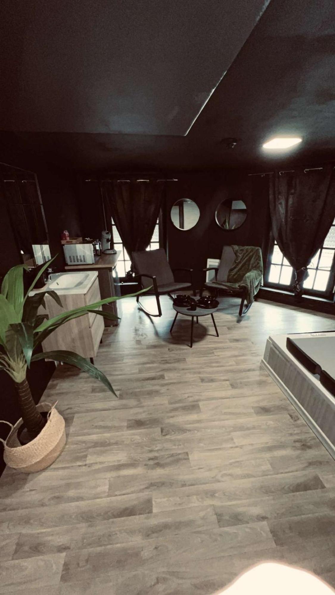 Hotel Magnifique Loft 35M2 Jacuzzi Rvb Night 1 Amiens Exterior foto